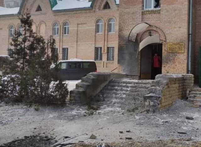 Оккупанты в Северодонецке расстреляли артиллерией кафедральный собор