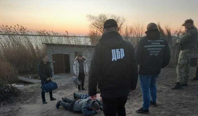 В Одесской области раскрыли нелегальный канал переправки военнообязанных