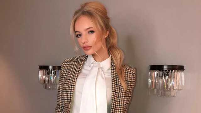 Прислугой у дочери Пескова в Париже работала украинка со Львовщины