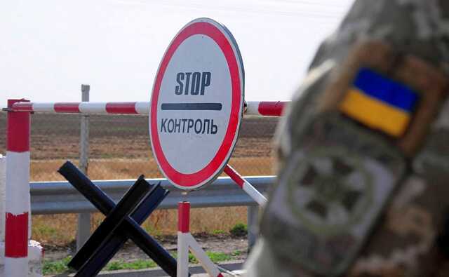 Сбежать из Украины: кто из элиты выехал из-за вторжения