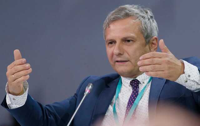 В Украине хотят ввести безусловный доход: будут выдавать деньги всем и долго