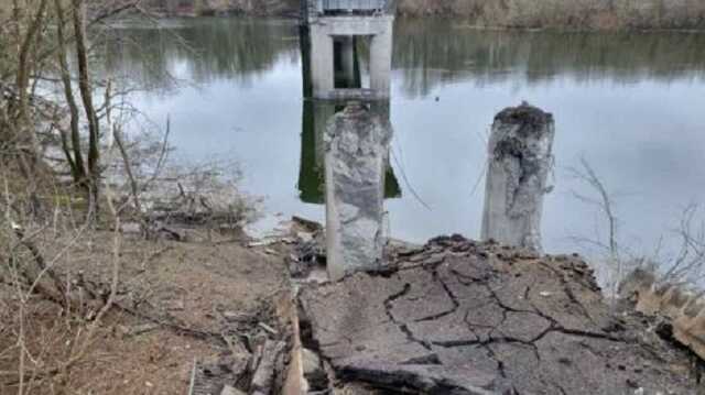 Российские войска подорвали мост на дороге из Путивля в Сумы