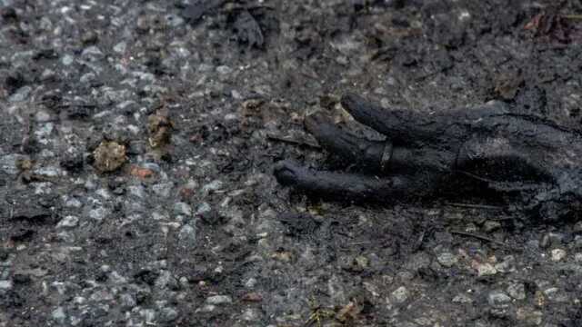 В Буче обнаружили сожженную оккупантами семью с детьми