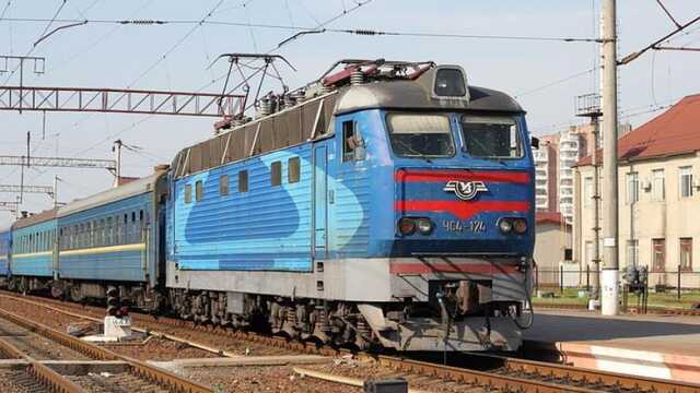 В Краматорске после обстрела возобновили движение поездов. Известно об изменении графика