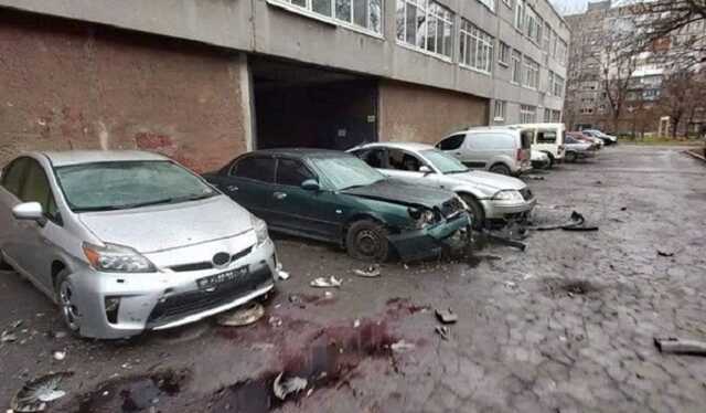 На украинских автодорогах сотни расстрелянных машин, – Зеленский к парламенту Ирландии