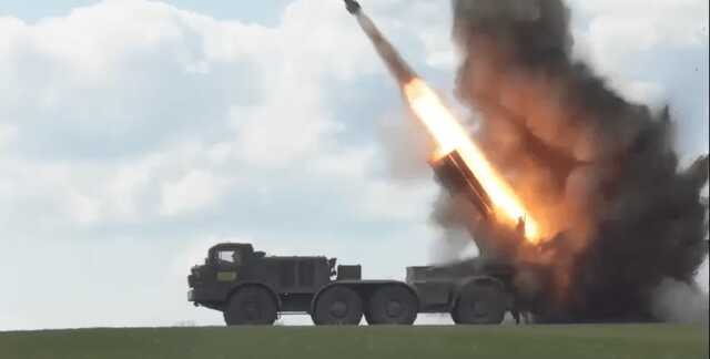 Минобороны показало работу бойцов ВСУ, трижды уничтоживших технику РФ в Чернобаевке