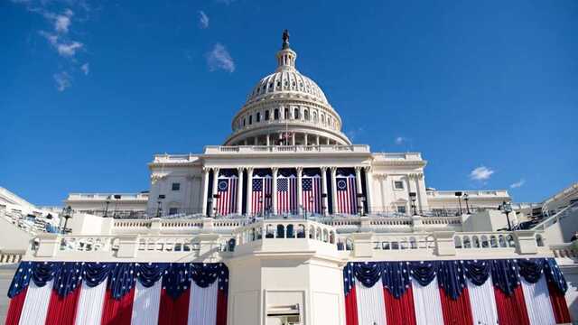 Новые санкции США ударили по добыче алмазов и строительству кораблей России