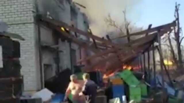 Войска РФ обстреляли Славянск. Повреждены дома, есть пострадавшие