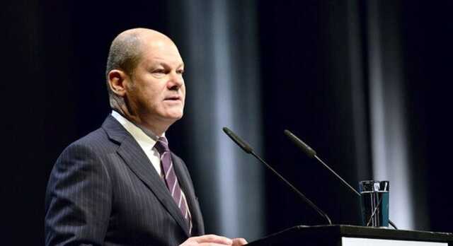 Шольц затримує постачання німецьких танків в Україну, – Politico