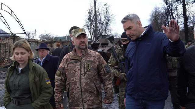 Канцлер Австрии Негаммер также посетил Бучу