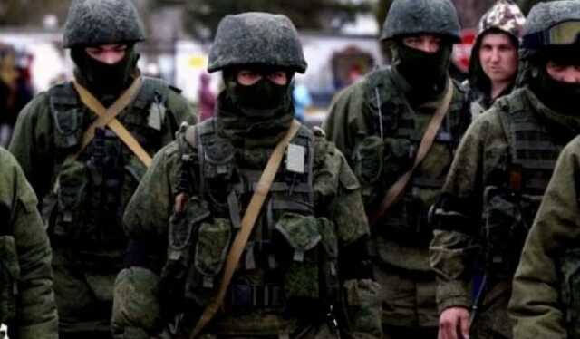 Под Мелитополем оккупанты продолжают обыски помещений и допрашивают людей