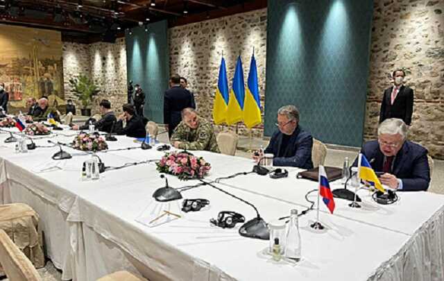 Арахамія розповів, чи є прогрес у переговорах з Росією