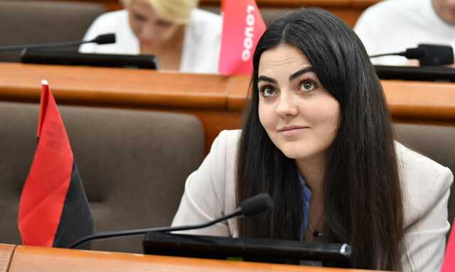Депутат Киевсовета Михайлова опровергла фейк россиян о своей "гибели"