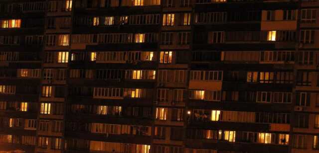 Нужно ли вечером выключать свет во время воздушной тревоги: в Генштабе дали ответ