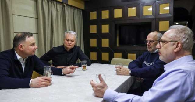 Президенты Польши, Латвии, Литвы и Эстонии едут в Киев на встречу с Зеленским