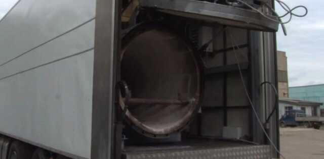 Оккупанты в Мариуполе сжигают тела украинцев в 13 мобильных крематориях