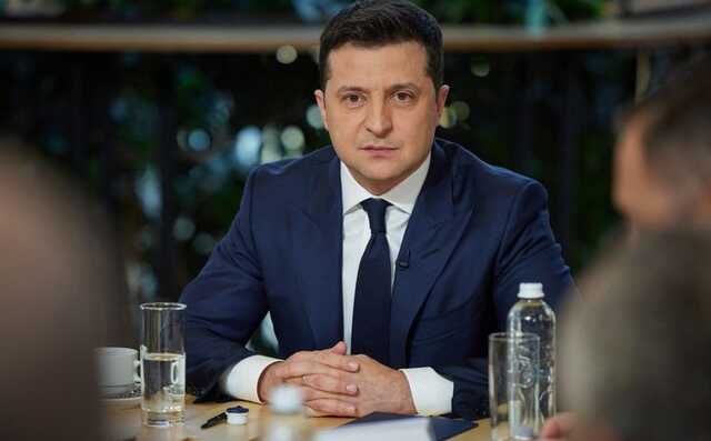 Делаем все для спасения людей в Мариуполе, – Зеленский провел встречу с силовым блоком