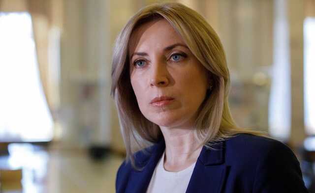 В плену оккупантов сейчас около 700 военных. Гражданских более 1000, - Верещук