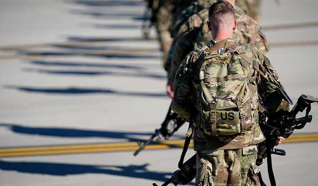 В Сенате США потребовали отправить войска в Украину