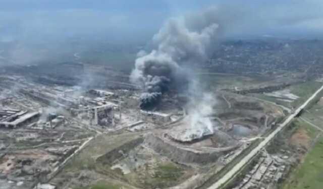 Оккупанты заявили о начале штурма "Азовстали" и предложили защитникам Мариуполя сдаться