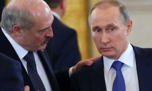 Портников: Лукашенко отползает от Путина