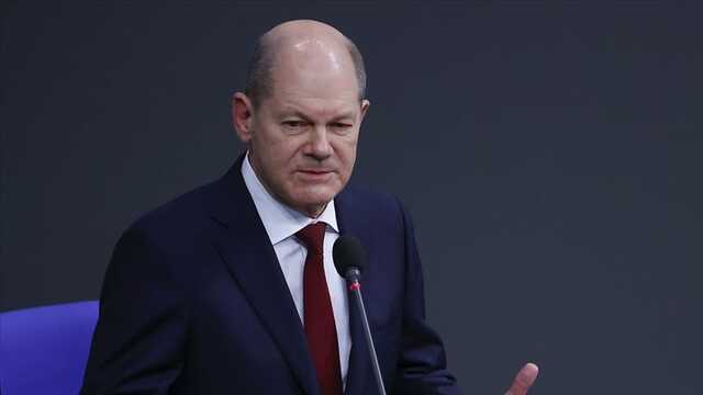 Запасы Бундесвера иссякли. Берлин разрешил продавать оружие Украине, - Шольц