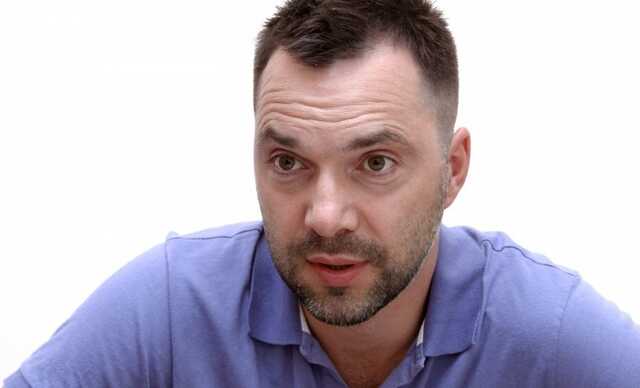 Наступление на Донбасс: Арестович посоветовал, как психологически выдержать решающее сражение