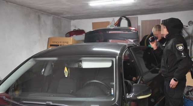 В Одессе бывшие инкассаторы украли из терминала 700 тысяч гривен