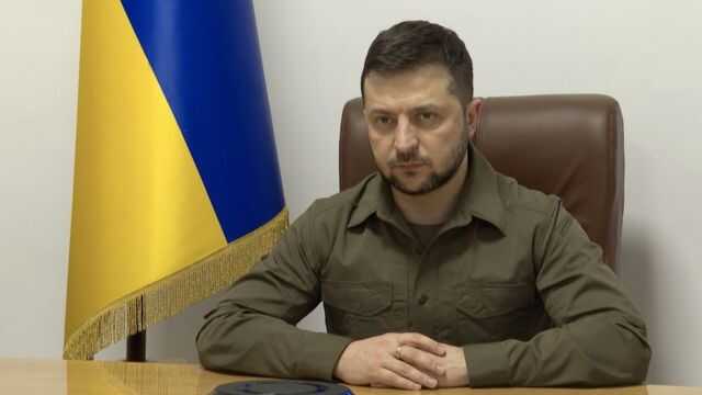 Санкционный пакет должен стать болезненным для военной машины России: главное из обращения Зеленского