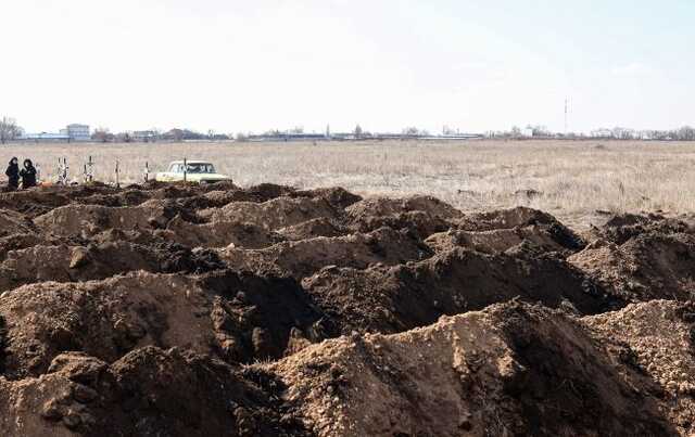 Под Мариуполем найдена 30-метровая братская могила. Ее вырыли оккупанты