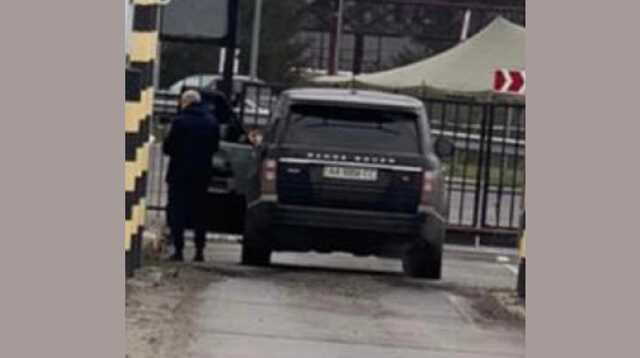 Беглого олигарха Суркиса задержали на границе: вез 13 наручных часов