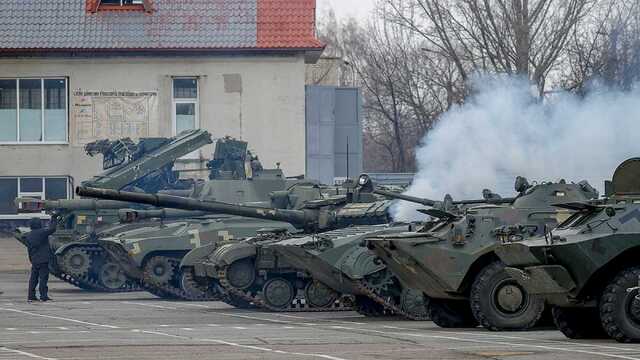 Оккупанты готовятся к наступлению и перебрасывают на восток Украины все войска из Беларуси