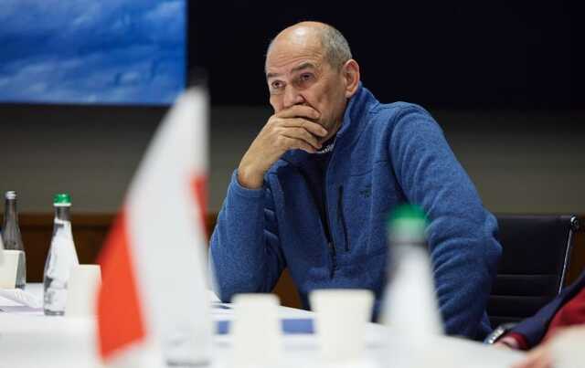 Премьер Словении проигрывает выборы в парламенте, - экзитпол