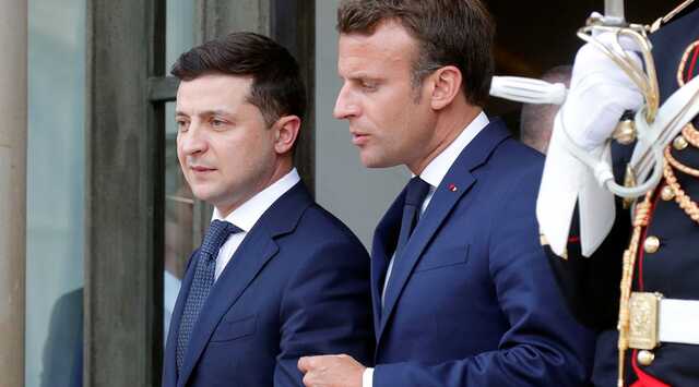 Вместе в сильную Европу, – Зеленский поздравил Макрона с победой на выборах