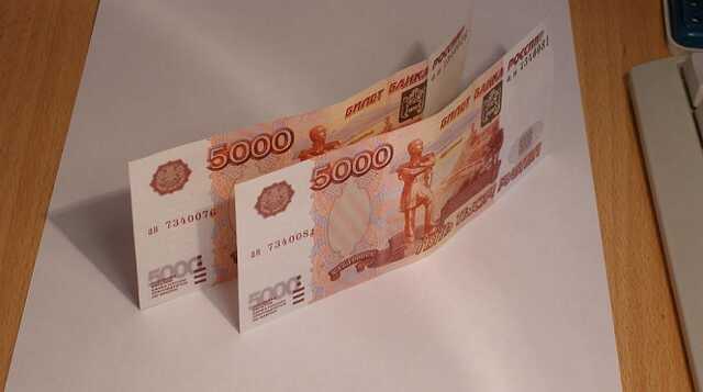 Стоимость жизни – 10 тысяч рублей: фото счастливых жен оккупантов, уже получающих компенсации