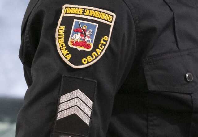 На Киевщине мужчина выстрелил в односельчанина из пистолета, подаренного оккупантами