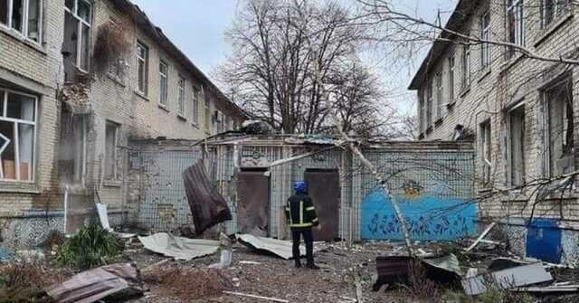 В единственной больнице Северодонецка, которую вчера обстрелял враг, остаются 50 пациентов