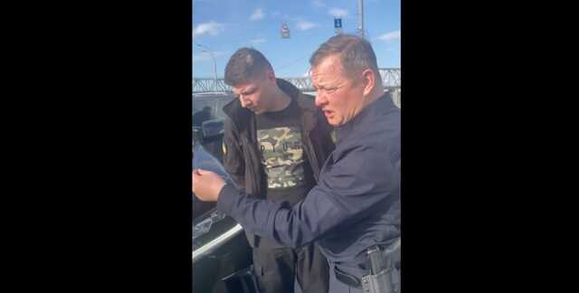 «Ты муд@к!»: экс-нардеп Ляшко попал в ДТП в Киеве и набросился на СБУшника