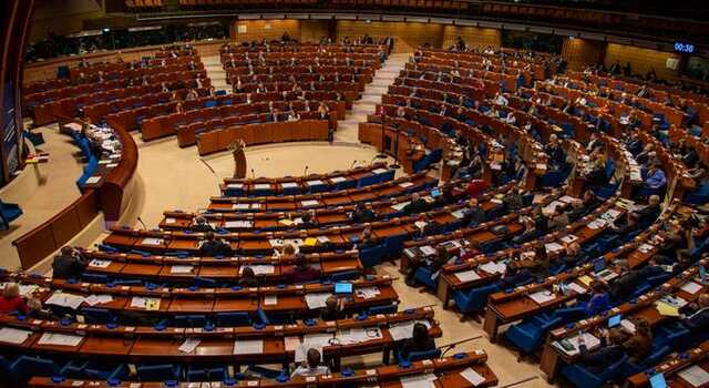 Гнев, шок и полная поддержка Украины в ПАСЕ