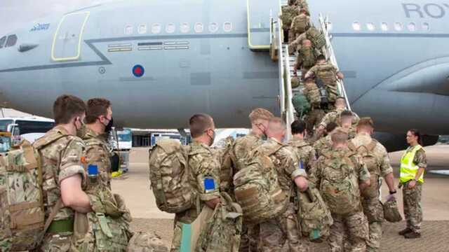 Великобритания отправит 8 тысяч военных в Восточную Европу на масштабные учения