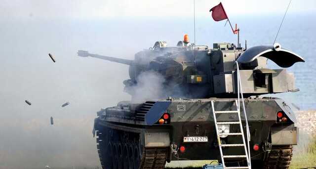 Немецкие танки «Леопард» и зенитки «Гепард»: не молоды, но еще опасны