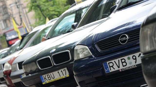 Сколько стоят популярные "евробляхи" для украинцев по новым правилам