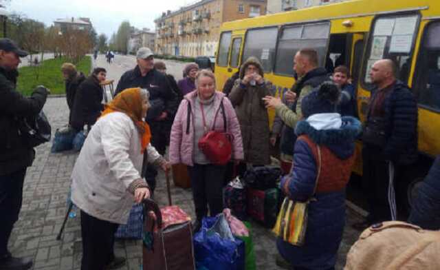 Эвакуация из Попасной приостановлена, а из Лисичанска и Северодонецка удалась, – Гайдай