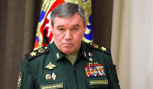 В сети сообщают о ранении под Изюмом начальника генштаба РФ Герасимова