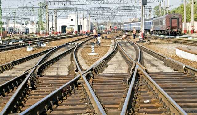 В результате ракетных обстрелов повреждены шесть железнодорожных станций, - УЗ