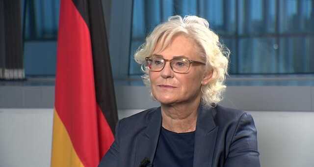 Германия поставит Украине семь самоходных гаубиц