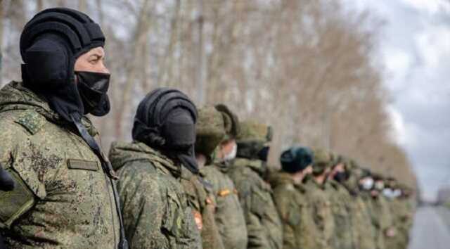 Самое опасное направление агрессии: эксперт рассказал, куда Кремль перекидывает больше всего войск