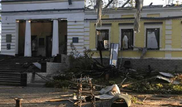 Зеленский о ракетном ударе по музею Сковороды: не каждый террорист додумается