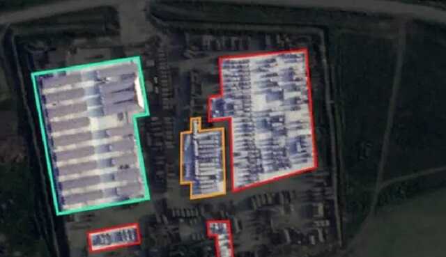 Спутник зафиксировал, что РФ стягивает зенитно-ракетные силы на север Крыма