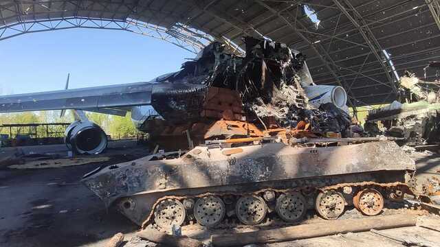 "Форпост России" стал "кладбищем": как выглядит сейчас аэропорт в Гостомеле